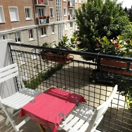 Apartment Troyes, 3 Pieces, 4 Personnes - Fr-1-543-128 Troyes